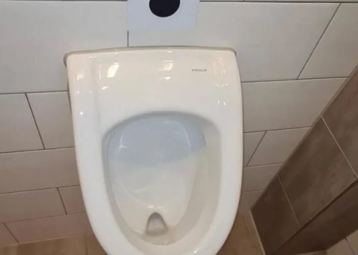 New Flat150qm Up To 10 Pax 5 2 Bathrooms Very Close To Bmw-amazon-messe-porsche-dhl-airport Leipzig Halle - Autobahn By Respect Host Apartment *